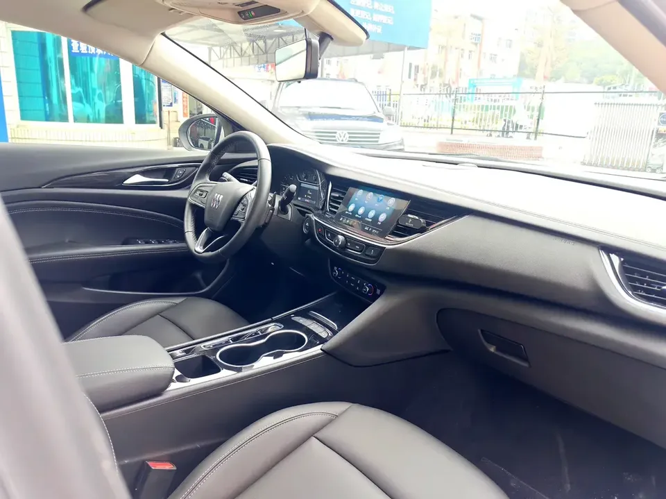 Buick Majesty Majesty 2024 25T Super Edition 2024 — thumbnail 5