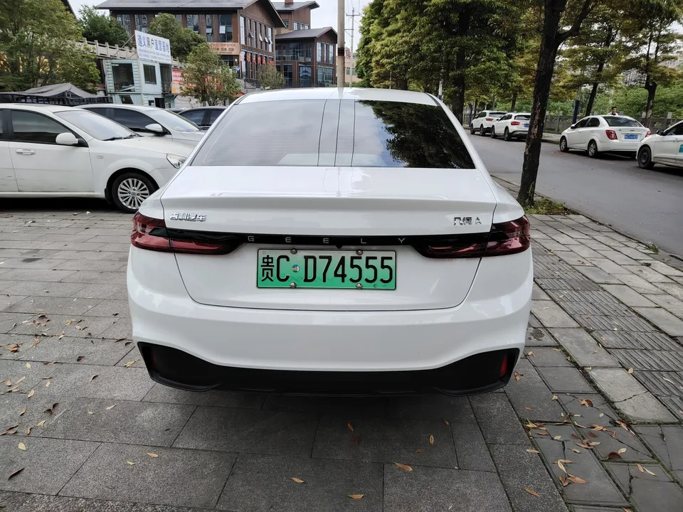 Geely Geometry A Geely Geometry A 2024 500KM Travel Edition 2024 — thumbnail 2