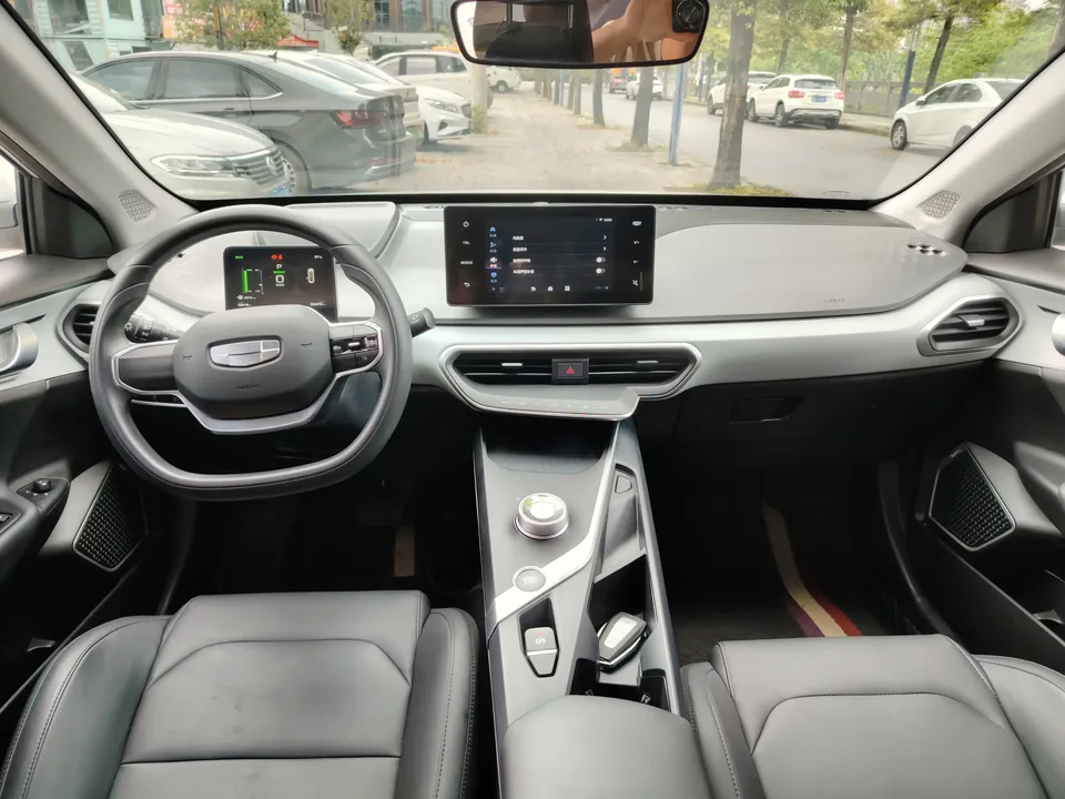 Geely Geometry A Geely Geometry A 2024 500KM Travel Edition 2024 — thumbnail 5