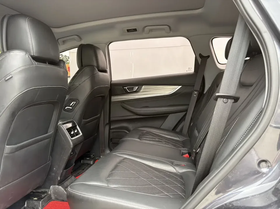 Chery Tiggo 8 PLUS Kunpeng e+ Tiggo 8 PLUS Kunpeng e+ 2022 1.5T Comfort e+ 2022 — thumbnail 4