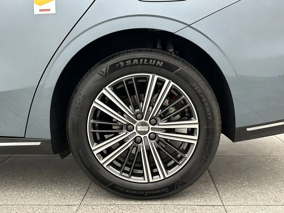 Geely Galaxy Star 6 Galaxy Star 6 2026 125km Exploration+ Version 2025 — thumbnail 3