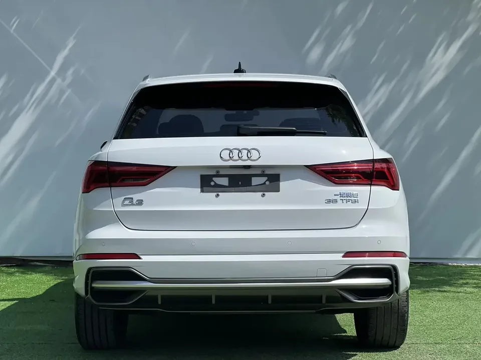 Audi Q3 Audi Q3 2022 35 TFSI Stylish Dynamic 2022 — thumbnail 2