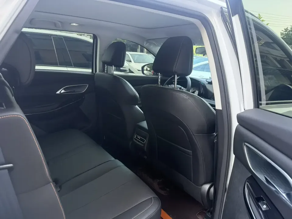 Changan X7 PLUS Changan X7 PLUS 2024 1.5T DCT Smart 5-seater 2025 — thumbnail 3