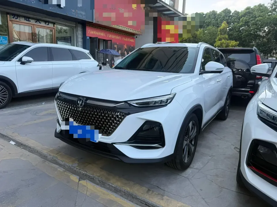 Changan X7 PLUS Changan X7 PLUS 2024 1.5T DCT Smart 5-seater 2025 — photo 1, buy with delivery to Moscow