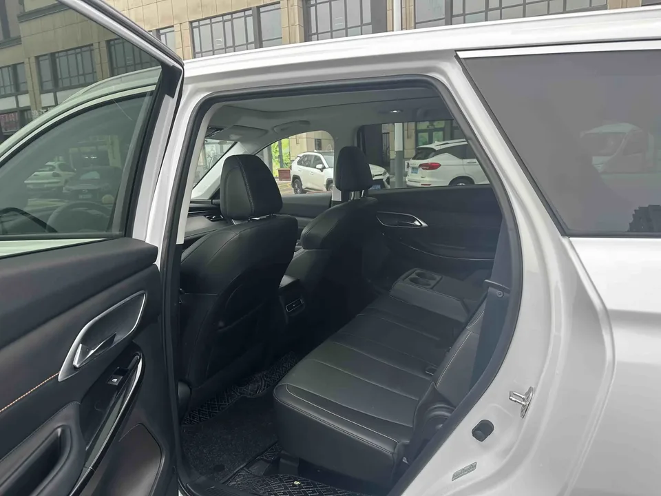 Changan X7 PLUS Changan X7 PLUS 2024 1.5T DCT Honor Edition 7 Seaters 2024 — thumbnail 3