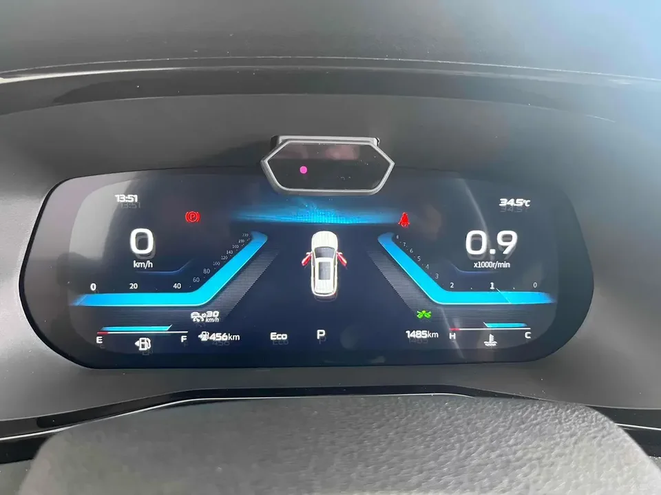 Changan X7 PLUS Changan X7 PLUS 2024 1.5T DCT Premium 7-seater 2024 — thumbnail 3