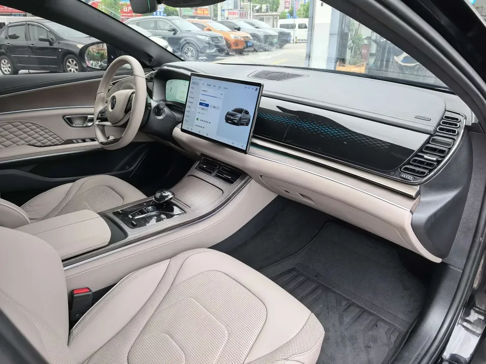 BYD Han EV Han EV 2024 Glory Edition 610KM God's Eye 4WD Intelligent Driving Model 2024 — thumbnail 4