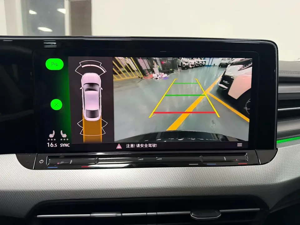 Volkswagen Lamando Lingdu 2023 Lingdu L 280TSI DSG Cool Edition 2023 — миниатюра 3