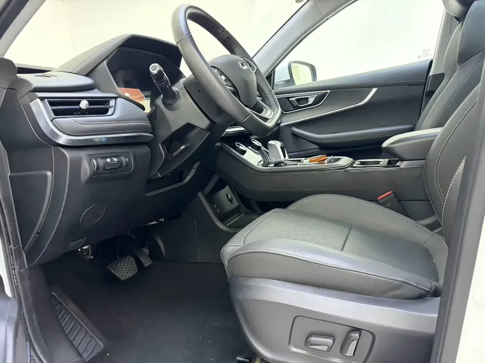 Chery Tiggo 8 Tiggo 8 2022 1.5TCI Automatic Premium Edition 5 Seaters 2023 — thumbnail 4