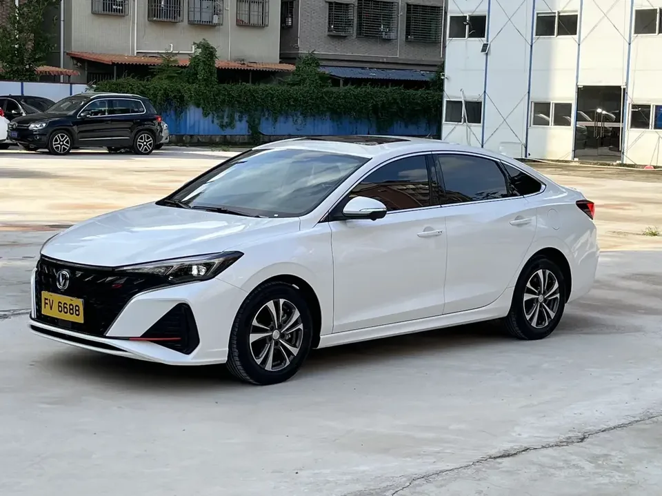 Changan Escape Escape 2024 PLUS 1.4T DCT High Energy Edition 2025 — photo 1, buy with delivery to Moscow