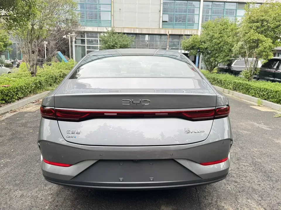 BYD Qin PLUS DM Qin PLUS DM 2026 DM-i 128KM Progressive 2026 — thumbnail 5