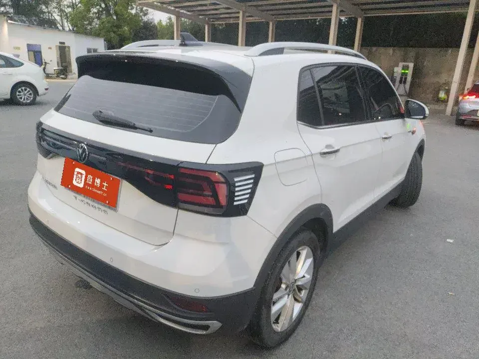 Volkswagen Tu Kai Tu Kai 2022 1.5L Automatic Comfort Edition 2023 — thumbnail 4