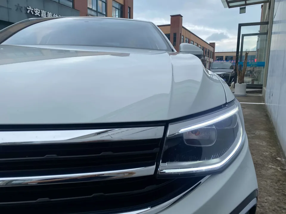 Volkswagen Bora Bora 2023 280TSI DSG Comfort Edition 2024 — thumbnail 3