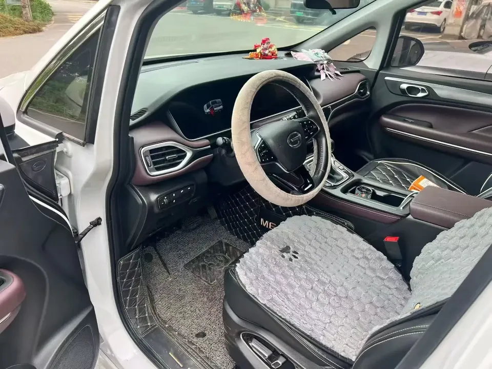 GAC Trumpchi M6 Trumpchi M6 2021 270T Automatic Premium Edition 7 Seaters 2022 — thumbnail 5