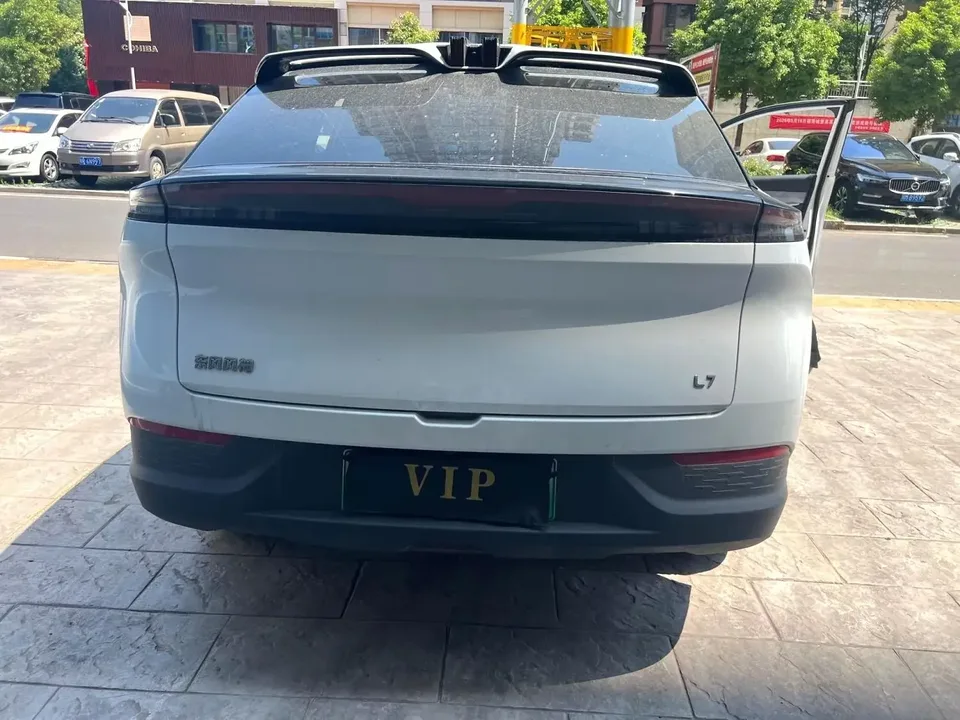 Dongfeng SKY EV01 SKY EV01 2025 530km AIR 2026 — thumbnail 2