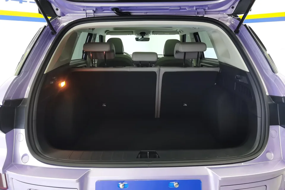 Geely ICON Geely ICON 2026 1.5TD Chocolate Chocolate Edition 2026 — миниатюра 5
