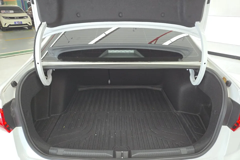Volkswagen Bora Bora 2026 200TSI DSG Joy Travel PRO Edition 2026 — thumbnail 5