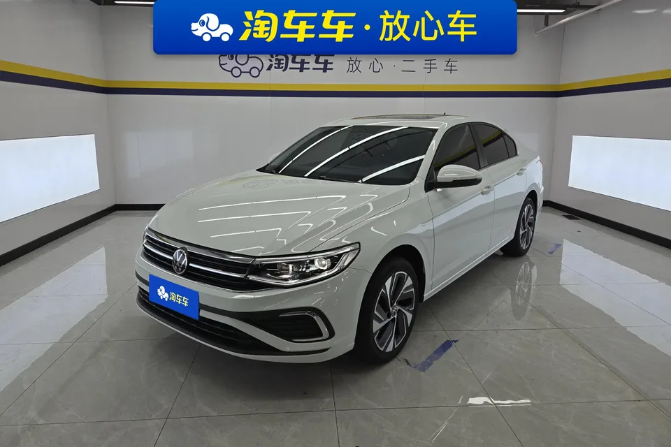 Volkswagen Bora Bora 2026 200TSI DSG Joy Travel PRO Edition 2026 — photo 1, buy with delivery to Moscow