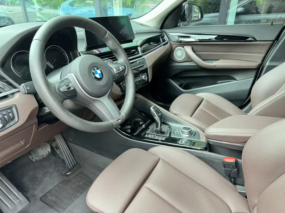 BMW X1 BMW X1 2022 sDrive20Li Premium 2022 — thumbnail 5