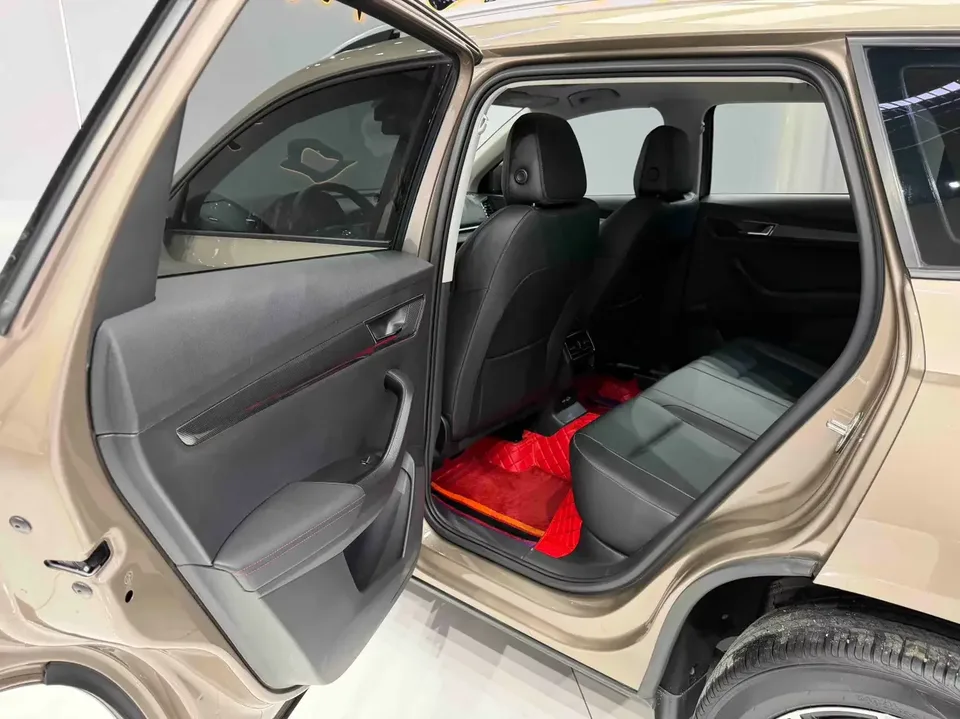 Skoda Karoq Korok 2022 TSI280 Premium Edition 2023 — thumbnail 5