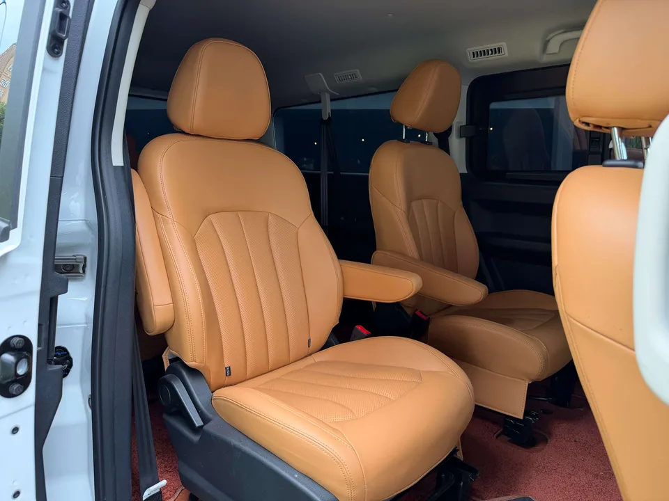 BAW Ruisheng Ace M7 Ruisheng Ace M7 2026 2.0L luxury automatic long axis 7 seats 2026 — миниатюра 4