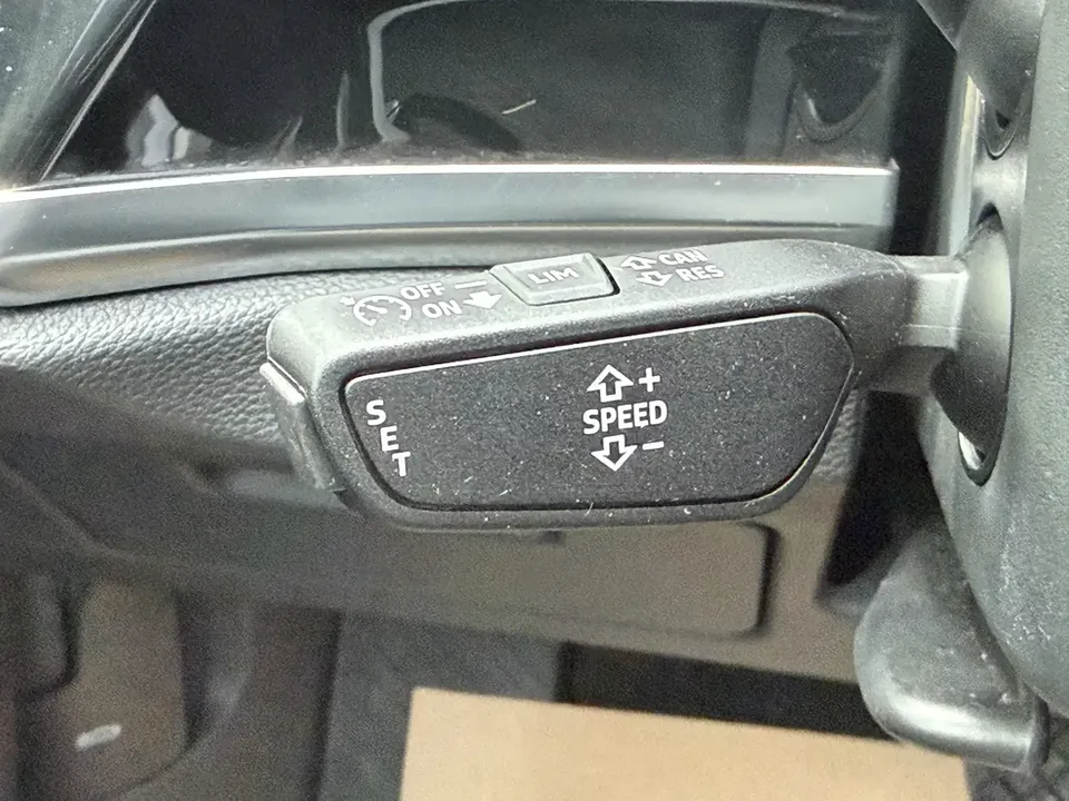 Audi Q3 Audi Q3 2022 35 TFSI Stylish Dynamic 2022 — thumbnail 3