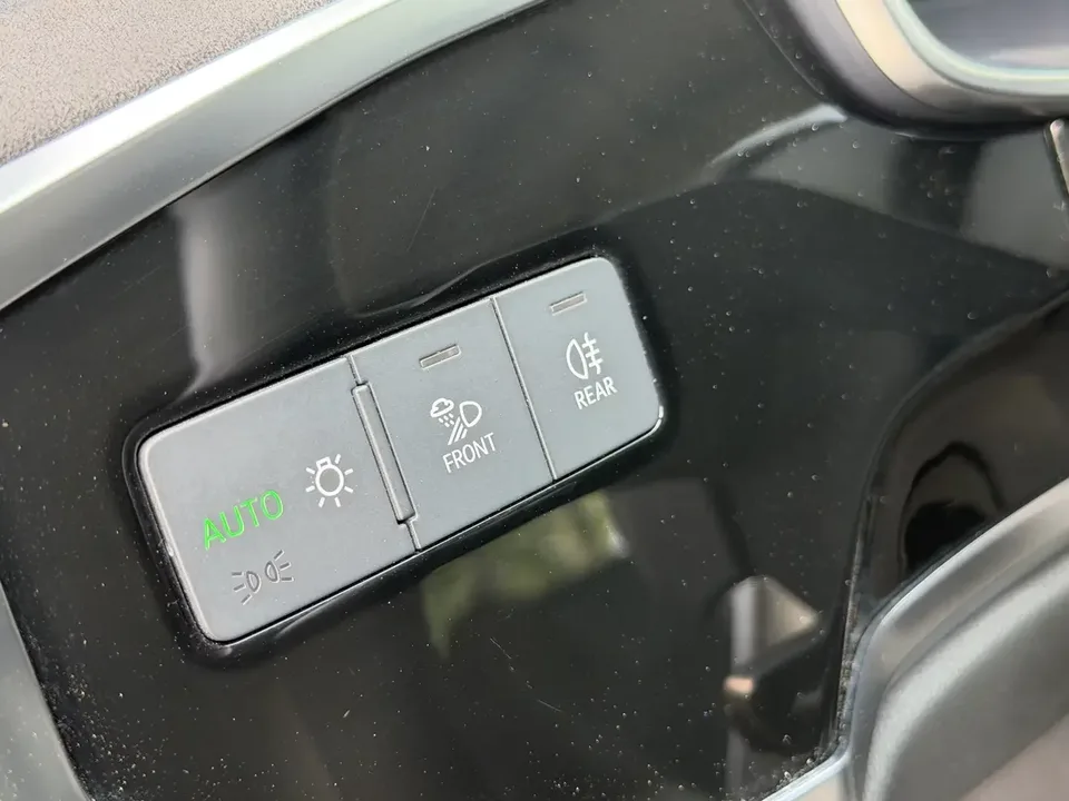 Audi Q3 Audi Q3 2022 35 TFSI Stylish Dynamic 2022 — thumbnail 4
