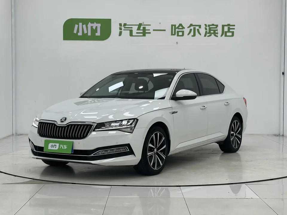 Skoda Superb Speedy 2023 Modified TSI280 DSG Premium Edition 2023 — photo 1, buy with delivery to Moscow