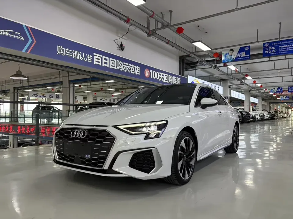 Audi A3 Audi A3 2022 A3L Limousine 35 TFSI Stylish and Elegant 2022 — photo 1, buy with delivery to Moscow