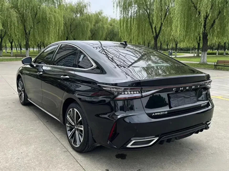Chery Arrizo 8 Arrizo 8 2024 1.6TGDI DCT Excellence Edition 2024 — thumbnail 2