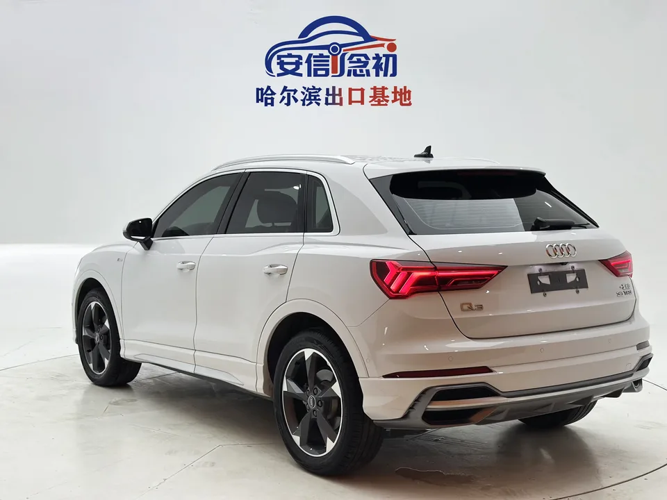 Audi Q3 Audi Q3 2022 35 TFSI Stylish Dynamic 2022 — миниатюра 2