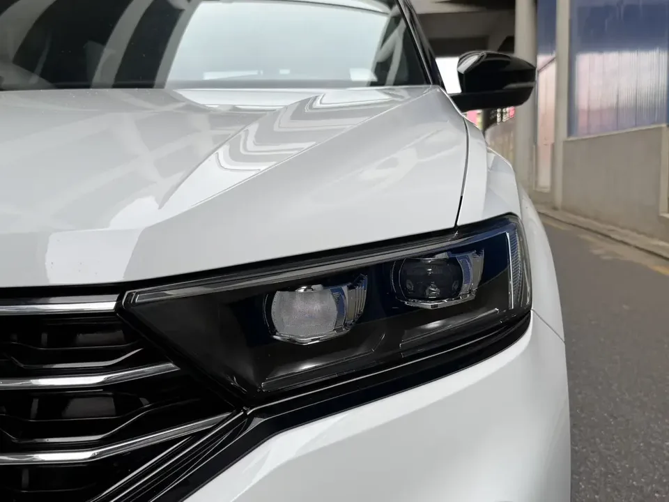 Volkswagen T-Roc TANG 2022 280TSI DSG 2WD R-Line Pro PLUS 2023 — thumbnail 3