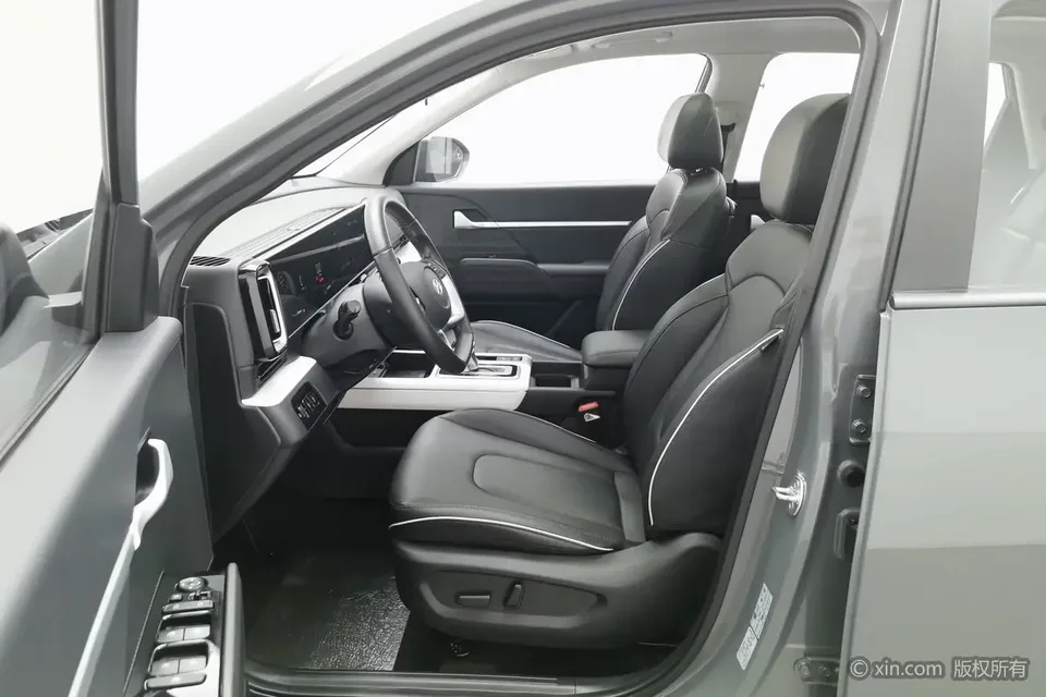 Hyundai ix35 Hyundai ix35 2023 Musa 2.0L Deluxe Edition DLX 2024 — миниатюра 5