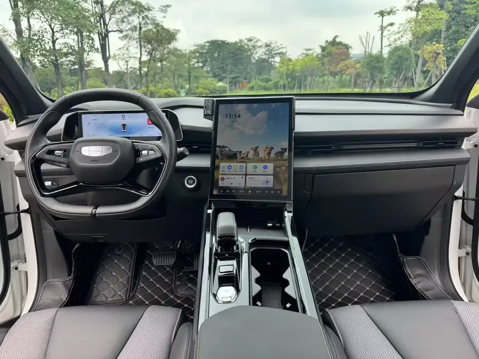 Geely Atlas Boyue 2024 1.5TD Smart Link+ 2024 — thumbnail 4