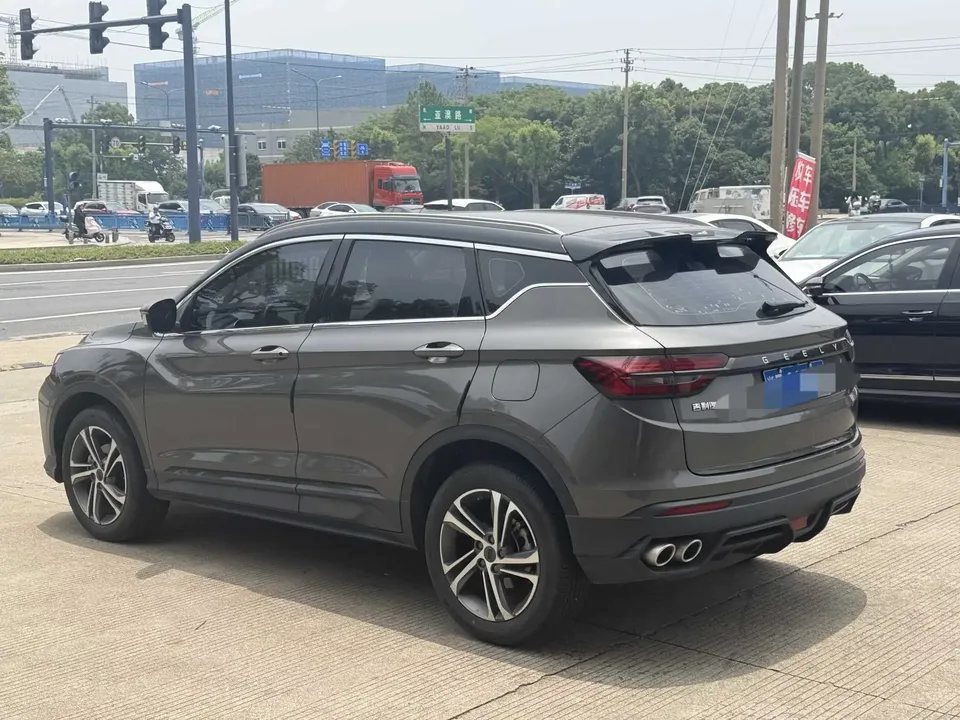 Geely Coolray SX11 Binyue 2021 240T DCT Diamond Edition 2022 — миниатюра 2