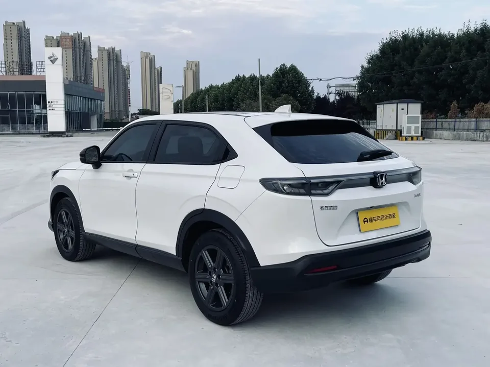 Honda WR-V HondaXR-V 2023 1.5L CVT Hot Edition 2024 — thumbnail 4