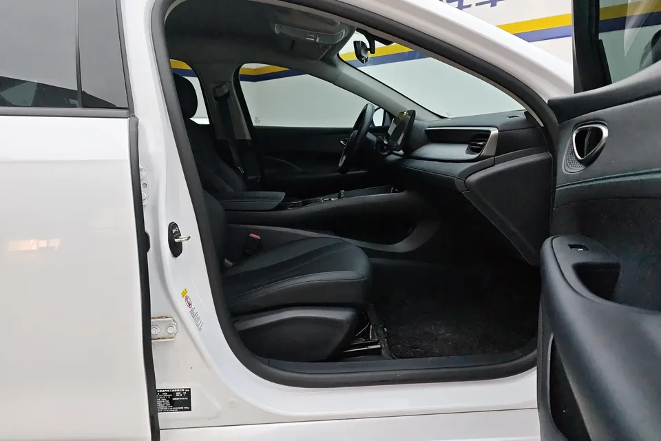 BYD Seal 05DM Seal 05DM 2025 DM-i 55KM Deluxe Smart Driving Edition 2025 — миниатюра 5