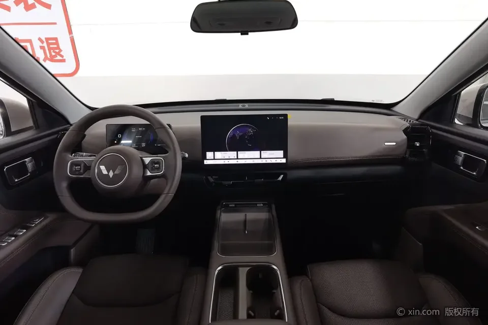 Wuling Starlight 560 PHEV Starlight 560 PHEV 2026 125km Luxury 2026 — thumbnail 5