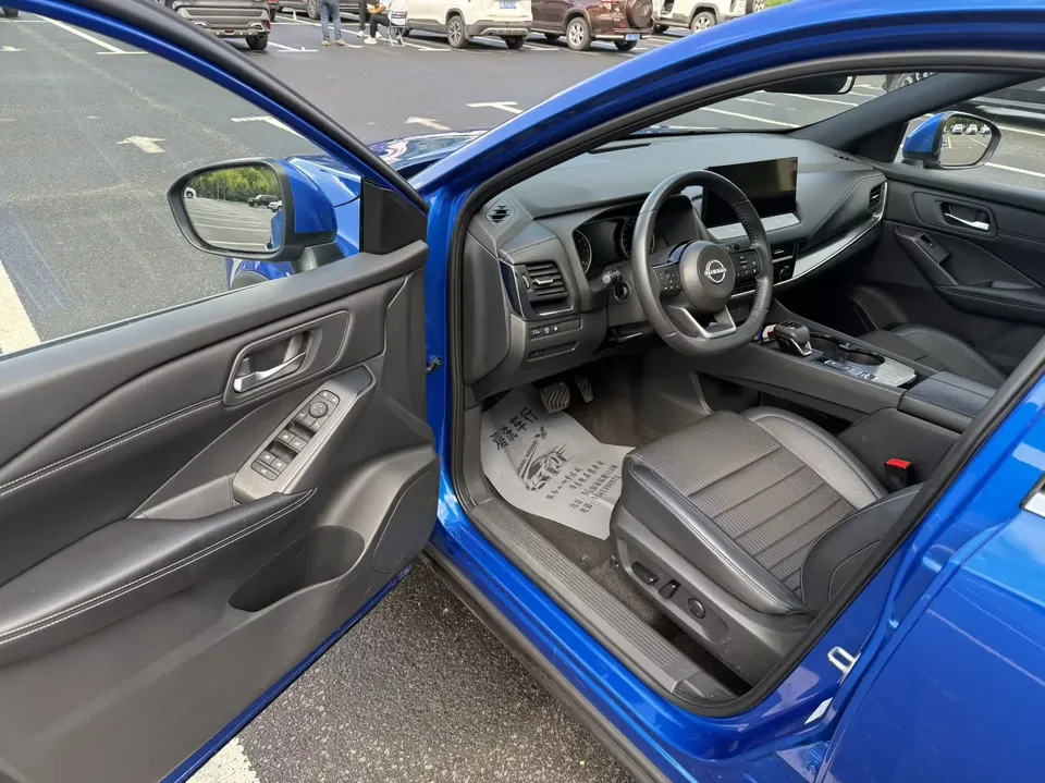 Nissan Qashqai Qashqai 2023 1.3T Elite Edition 2023 — thumbnail 4