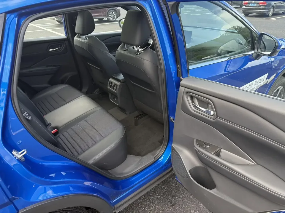 Nissan Qashqai Qashqai 2023 1.3T Elite Edition 2023 — thumbnail 5