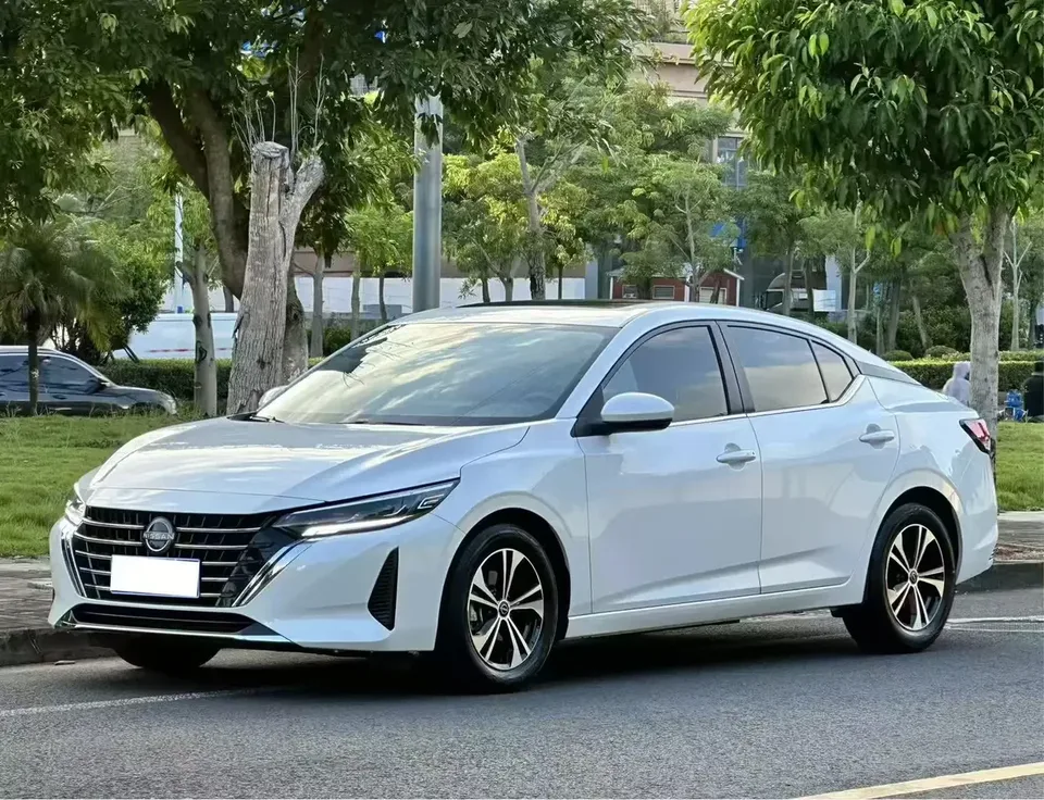 Nissan Sylphy Sylphy 2023 1.6L CVT Enjoy Edition 2024 — фото 1, купить с доставкой в Москву