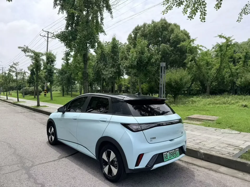 BYD Dolphin dolphin 2023 Fashion version 2023 — thumbnail 2