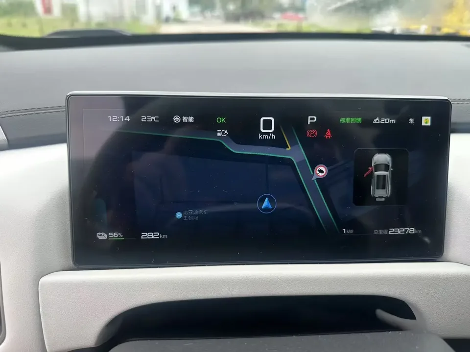 BYD Leopard Titanium 3 Titanium 3 2025 501km Four-Wheel Drive Ultra Edition 2025 — thumbnail 4