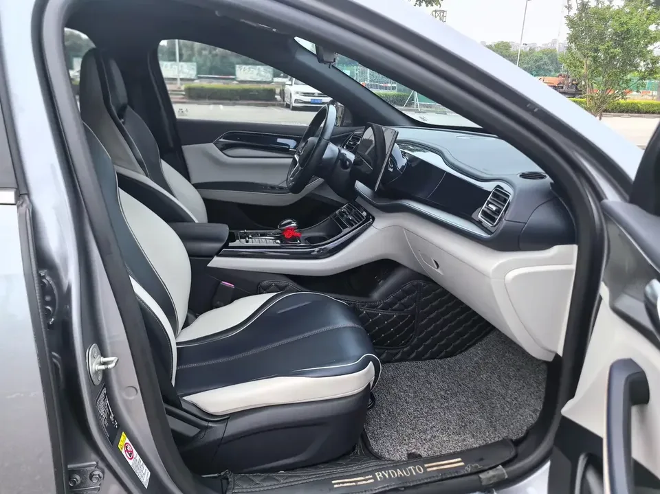 BYD Qin PLUS EV Qin PLUS EV 2021 500KM Luxury 2022 — thumbnail 3