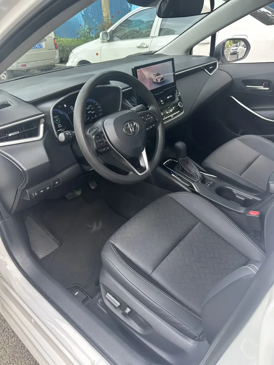 Toyota Levin Lei Ling 2023 Hybrid 1.8L Sports Edition 2023 — thumbnail 5