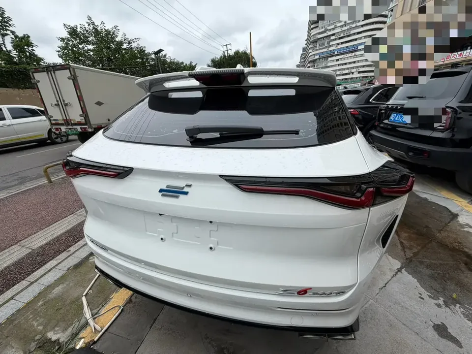 Oshan Changan Auchan Z6 Changan Auchan Z6 2023 Blue Whale 1.5T DCT Zhizun Edition 2024 — thumbnail 5