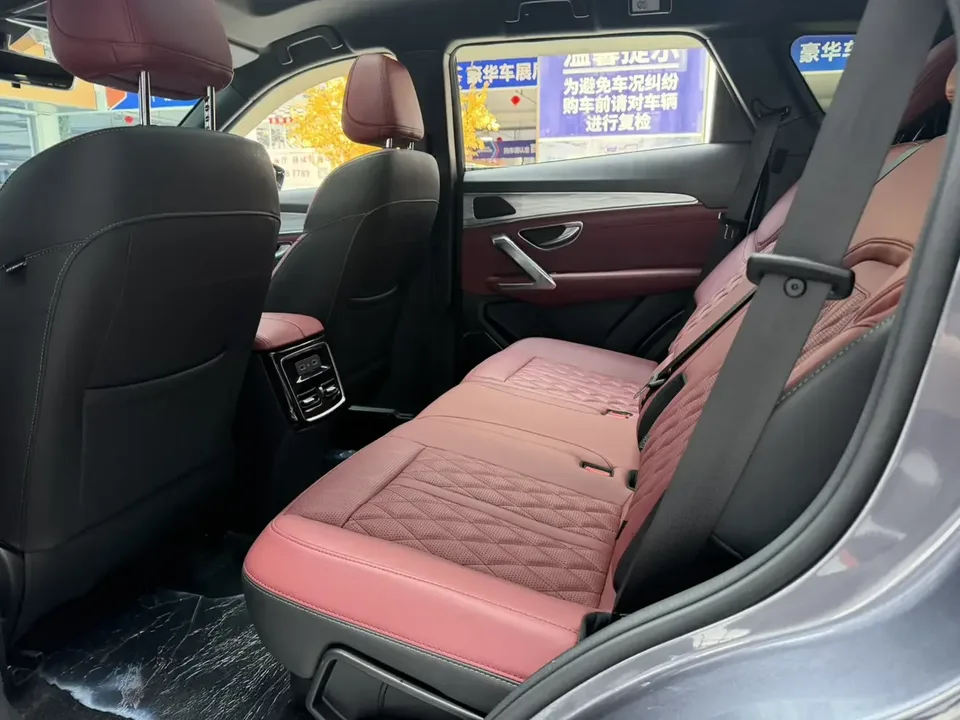 Jetour Jietu X70 PLUS Jietu X70 PLUS 2023 1.5T DCT Brave PLUS 5-seater 2023 — thumbnail 5