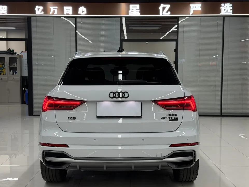 Audi Q3 Audi Q3 2022 35 TFSI Progressive Dynamic 2023 — thumbnail 2
