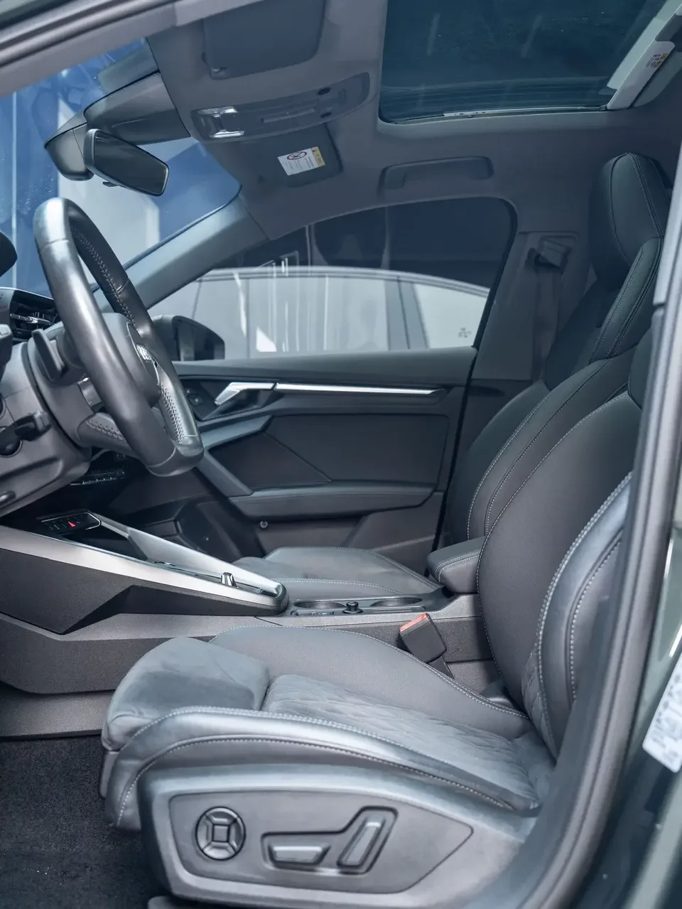 Audi A3 Audi A3 2022 Sportback 35 TFSI Luxury Sports 2022 — thumbnail 3