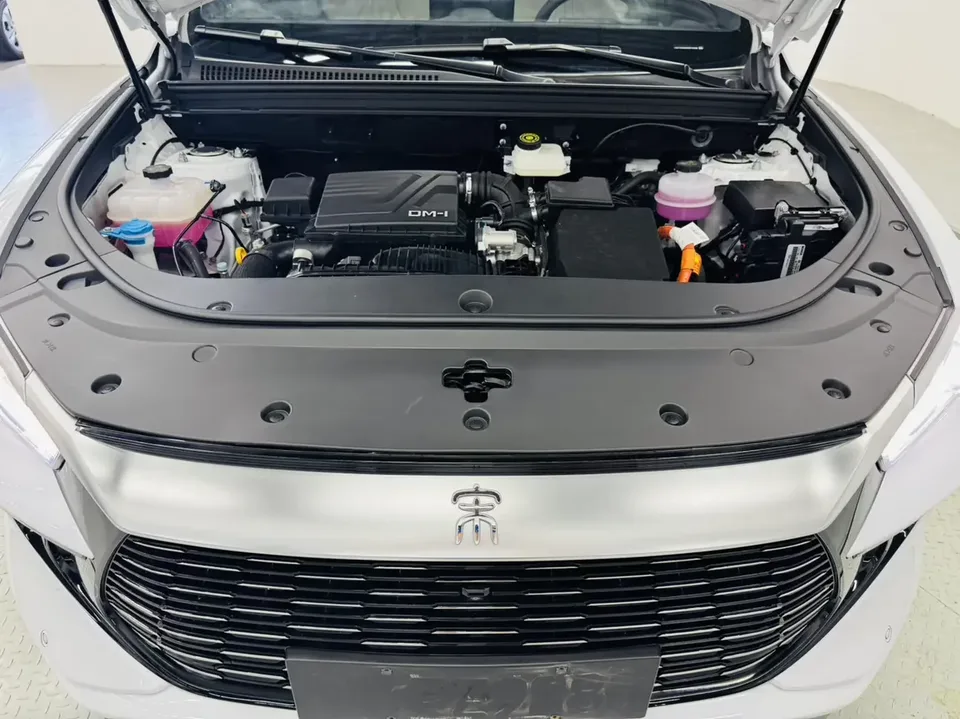 BYD Song Pro DM Song Pro DM 2024 DM-i Honor Edition 71km Leading Edition 2024 — thumbnail 3